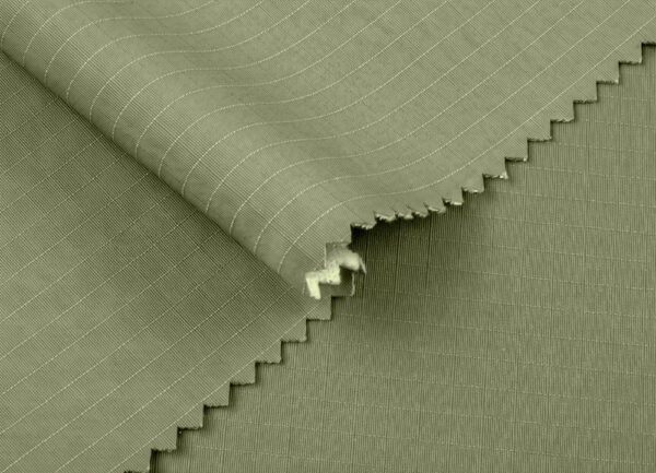 Tela Sarga Nylon Ripstop verde cemento viejo 2
